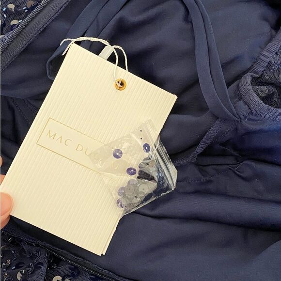 Mac Duggal Beaded Tiered Cuffs Dress size 4 - Picture 12 of 12